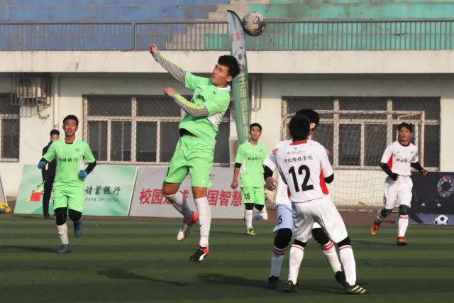 博主谈世界杯中超旧将：谢尔盖耶夫、巴坎布、卡库塔、金特罗同组